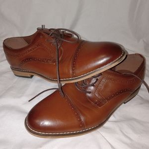 Men's 6-7 dress shoes